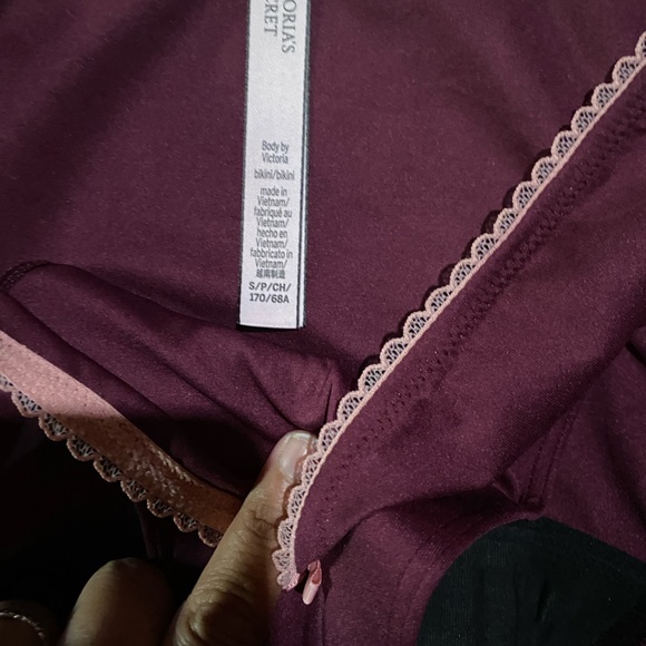 Victoria secret period pantie - Picture 2 of 4